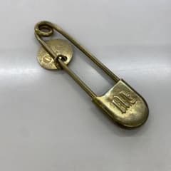 ※300本限定！完売品！WAIPER別注 LAUNDRY PIN ランドリーピン 300本限定 WAIPER別注 LAUNDRY PIN ランドリーピン - メルカリ