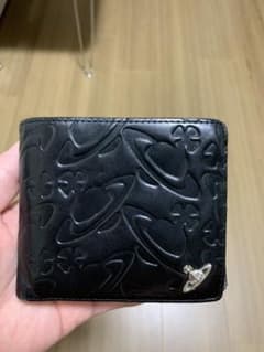二つ折財布のサムネイル