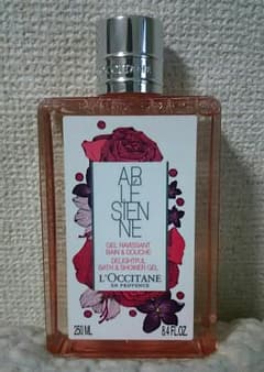 ≪新品≫ロクシタン リボンアルル シャワージェルのサムネイル