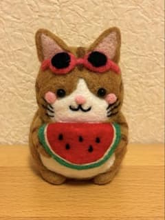 羊毛フェルト 茶トラスイカ サングラス - メルカリ