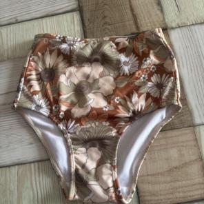HALLELUJAH SWIM フラワーパターン ハイウエストビキニ Sサイズのサムネイル