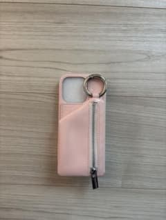 ajew iPhone15proケース peach ストラップ付きのサムネイル