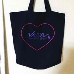 NADIA ♡ トートバッグのサムネイル