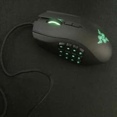 Razer Naga 2014 ゲーミングマウスのサムネイル