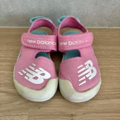 【17cm】ニューバランス キッズ サンダル ピンク 水色 NBのサムネイル