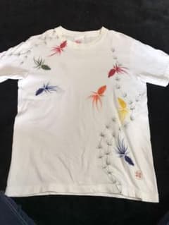 和柄 金魚 Tシャツのサムネイル