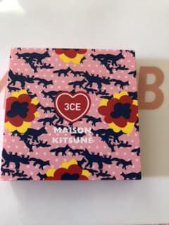 3CE Maison kitsune アイシャドウパレットのサムネイル