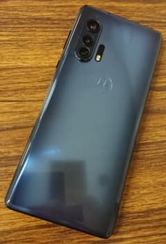 【レア】Motorola Edge+ (2020) 12GB/256GBのサムネイル