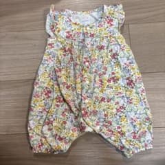 小花柄 ロンパース カバーオール　60センチ　ベビーのサムネイル