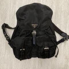 PRADA プラダ　リュック　ナイロン　黒のサムネイル