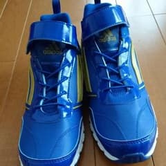 アディダス ジュニア 靴のサムネイル