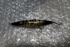 オールドヘドン　ダイイングクイーバー　イエローアイ　胴割れ　HEDDON ルアー オールドヘドン ダイイングクイーバー イエローアイ 胴割れ HEDDON