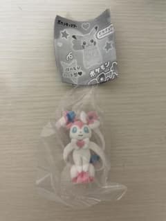 ポケモン フロッキードール ニンフィアのサムネイル