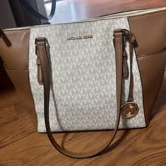 MICHAEL KORS トートバッグ シグネチャーのサムネイル