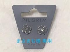 【新品】ピルグリム　pilgrim  花のピアスのサムネイル