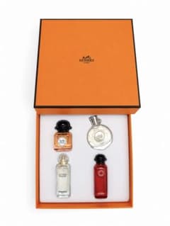 【新品未使用】HERMES エルメス ミニ香水 4本セットのサムネイル