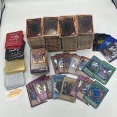 引退品・大量】遊戯王カード 約1500枚 まとめ売り（公式スリーブ