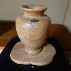 鍾乳石製 茶色の花瓶と台座 - メルカリ