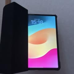 【訳あり格安‼️⠀】ipad pro 第5世代 12.9インチのサムネイル