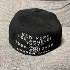STUSSY × NEW ERA ブラックキャップのサムネイル