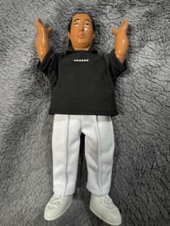 レア！ MEDICOM TOY ロバート秋山の体モノマネ ソフビ インディーズ