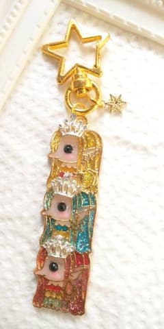 [handmade]  アマビエ様の祈願キーホルダーのサムネイル
