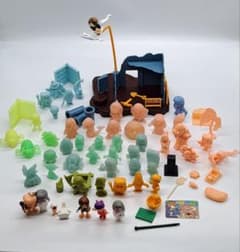 ゲゲゲの鬼太郎 工事現場 ミニフィギュア 蛍光消しゴム まとめ売り ゲゲゲの鬼太郎 工事現場 ミニフィギュア 蛍光消しゴム まとめ