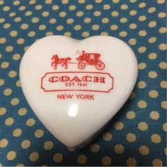 はるみ様専用です。  COACH 陶器の小物入れ♡のサムネイル