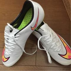NIKE サッカー スパイクのサムネイル