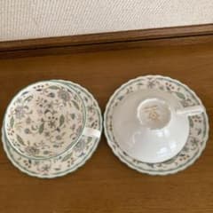 カップ&ソーサーのサムネイル