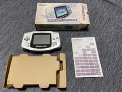 任天堂 ゲームボーイアドバンス 本体 シルバー　箱付き動作OKのサムネイル