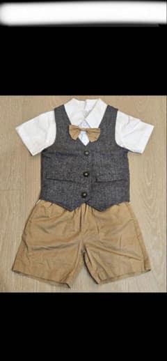 値下げ★セットアップ　フォーマル ベストとショートパンツ 90cmのサムネイル