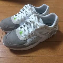 プーマ トライノミック スニーカーのサムネイル