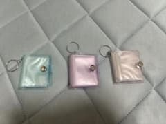 キーホルダー　ミニシール帳　リフィル付き　キラキラ　クリアのサムネイル
