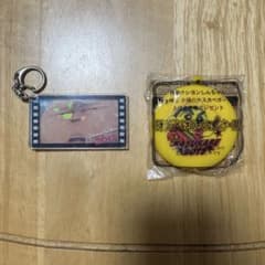クレヨンしんちゃん 名場面映画 キーホルダー and コインケースの2点セットのサムネイル