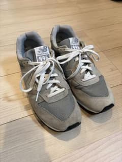New Balance 996 グレー スニーカーのサムネイル