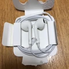 iPhone イヤホン 純正のサムネイル