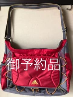 スポーツバッグのサムネイル