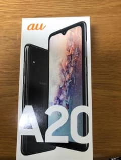 サムソンGalaxy A20 SCV46　ブラック　新品未使用のサムネイル