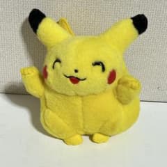美品】初期TOMY製ばんざいピカチュウ - メルカリ
