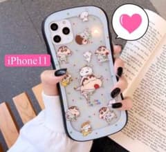 短時間限定販売★ クレヨンしんちゃんパジャマ柄iPhone11ケースのサムネイル