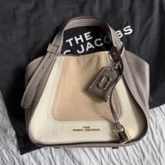 【希少カラー】MARC JACOBS The Mini Directorのサムネイル