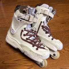 アグレッシブインラインスケートブーツのサムネイル