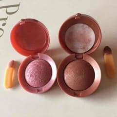 ブルジョワのアイシャドーセットのサムネイル