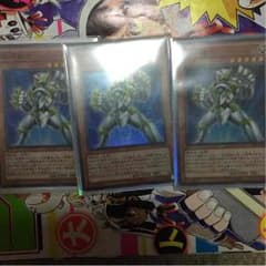 銀河戦士 3枚のサムネイル