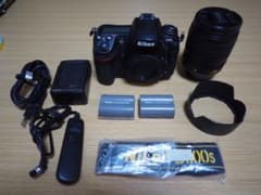 Nikon D300s & 18-105mm f3.5-5.6Gのサムネイル