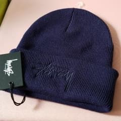 新品！STUSSYニット帽のサムネイル