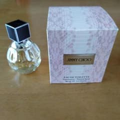 JIMMY CHOO オードトワレ 40ml 香水のサムネイル