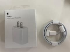 Apple 20W USB-C電源アダプタ MHJA3AM/Aのサムネイル