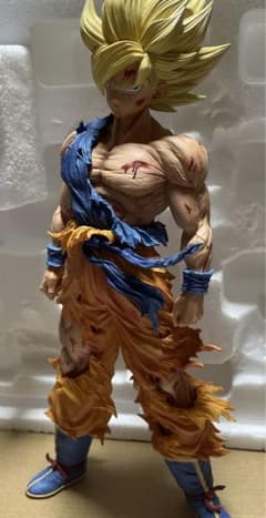 ドラゴンボール　超サイヤ人　孫悟空のサムネイル